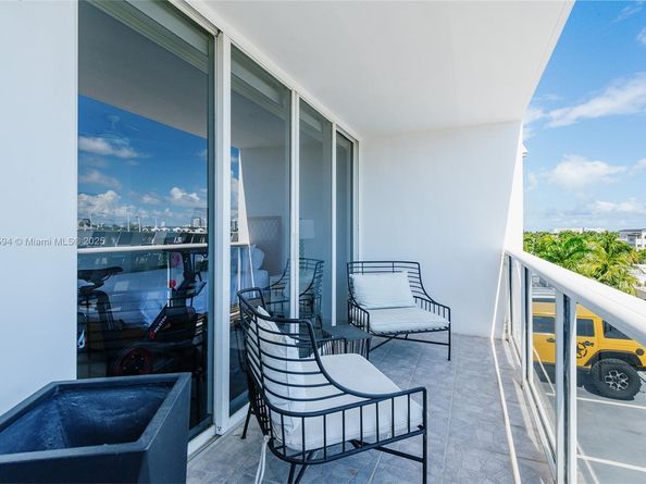 1800 Sunset Harbour Dr 703, Miami Beach FL 33139