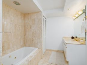 1800 Sunset Harbour Dr 703, Miami Beach FL 33139