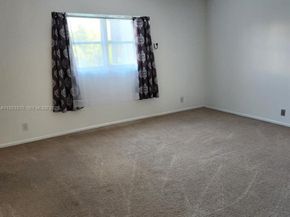 4100 N 58th Ave 207, Hollywood FL 33021