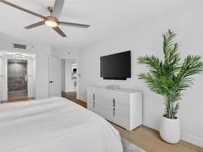 99 SE Mizner Blvd 824, Boca Raton FL 33432