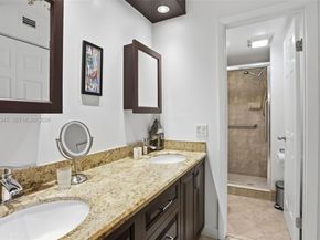 2225 SW 15th St 223, Deerfield Beach FL 33442