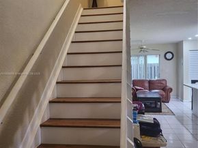 10877 NW 8th St 10877, Pembroke Pines FL 33026