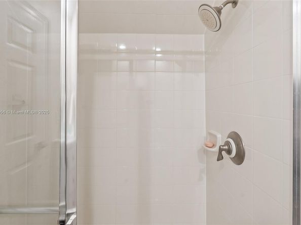 5413 SW 186th Way, Miramar FL 33029