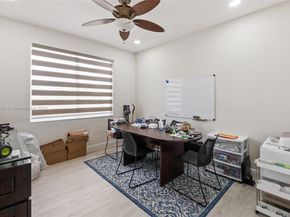 5413 SW 186th Way, Miramar FL 33029