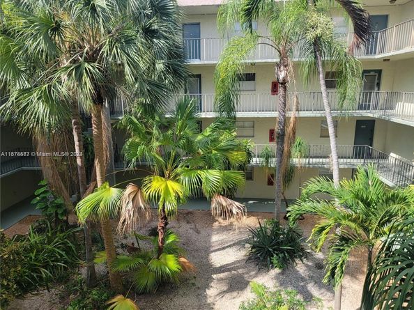 1820 SW 81st Ave 3308, North Lauderdale FL 33068