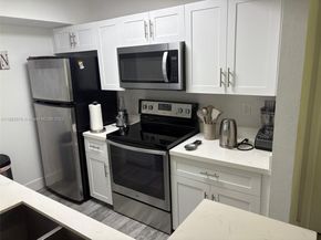 15560 SW 106th Ln 1310, Miami FL 33196