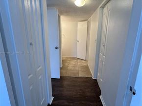 4848 NW 24th Ct 412, Lauderdale Lakes FL 33313