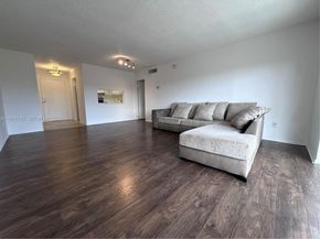 4848 NW 24th Ct 412, Lauderdale Lakes FL 33313