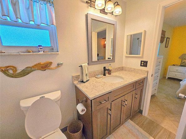 1711 SW 22nd St, Boynton Beach FL 33426