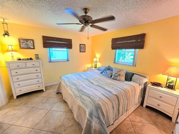 1711 SW 22nd St, Boynton Beach FL 33426