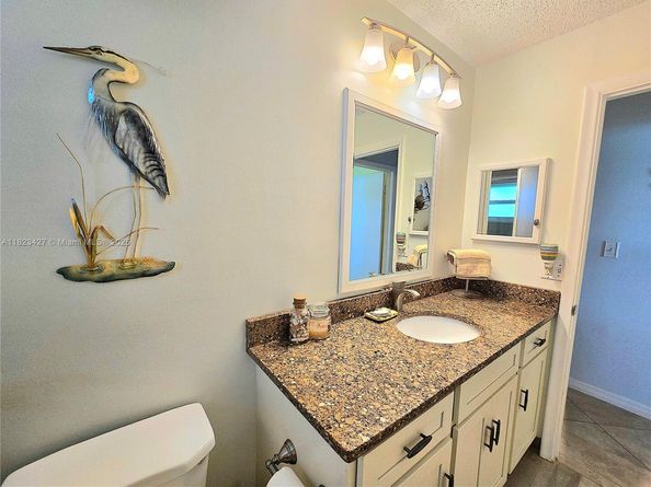1711 SW 22nd St, Boynton Beach FL 33426