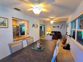 1711 SW 22nd St, Boynton Beach FL 33426