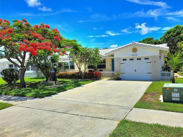 1711 SW 22nd St, Boynton Beach FL 33426