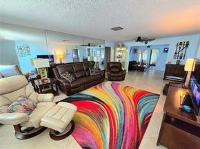 1711 SW 22nd St, Boynton Beach FL 33426