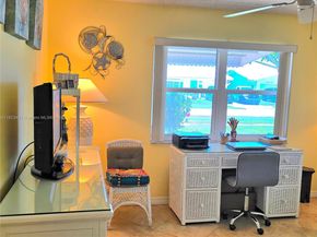 1711 SW 22nd St, Boynton Beach FL 33426