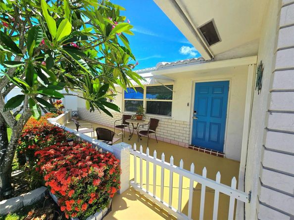 1711 SW 22nd St, Boynton Beach FL 33426