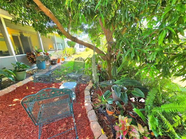 1711 SW 22nd St, Boynton Beach FL 33426
