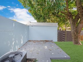 1239 SW 22nd Ave, Miami FL 33135