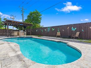 9500 Caribbean Blvd, Cutler Bay FL 33189