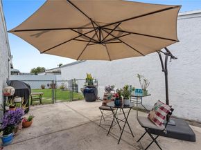 13226 NW 5th Ter, Miami FL 33182