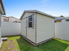 13226 NW 5th Ter, Miami FL 33182