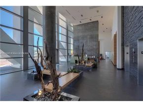 888 Biscayne Blvd 1811, Miami FL 33132