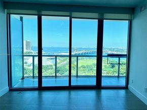 888 Biscayne Blvd 1811, Miami FL 33132