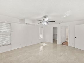10823 NW 7th St, Coral Springs FL 33071