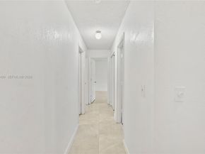 10823 NW 7th St, Coral Springs FL 33071