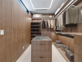 3210 Coacoochee St, Miami FL 33133