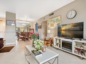 400 S Cypress Rd 424, Pompano Beach FL 33060