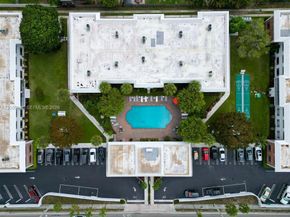 400 S Cypress Rd 424, Pompano Beach FL 33060