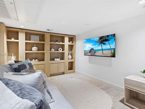 102 24th St 904, Miami Beach FL 33139