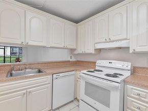 3399 Foxcroft Rd 108, Miramar FL 33025