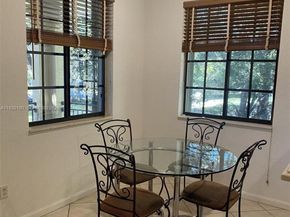 1659 Passion Vine Cir 184, Weston FL 33326