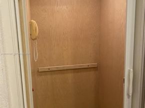 1659 Passion Vine Cir 184, Weston FL 33326