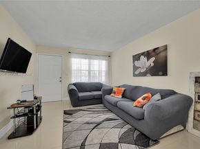 7620 Carlyle Ave 204, Miami Beach FL 33141