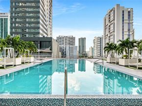 690 SW 1st Ct 1709, Miami FL 33130