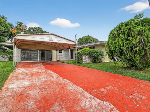 16411 SW 101st Ave, Miami FL 33157