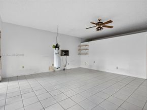 16411 SW 101st Ave, Miami FL 33157