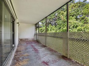 16411 SW 101st Ave, Miami FL 33157