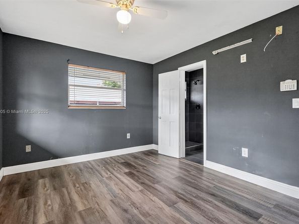 16411 SW 101st Ave, Miami FL 33157