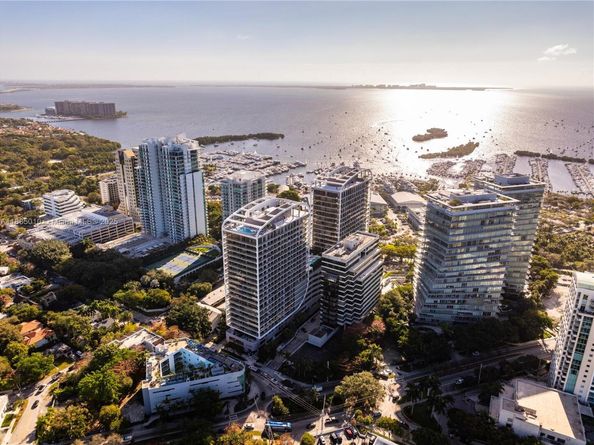 2655 S Bayshore Drive LPH, Coconut Grove FL 33133