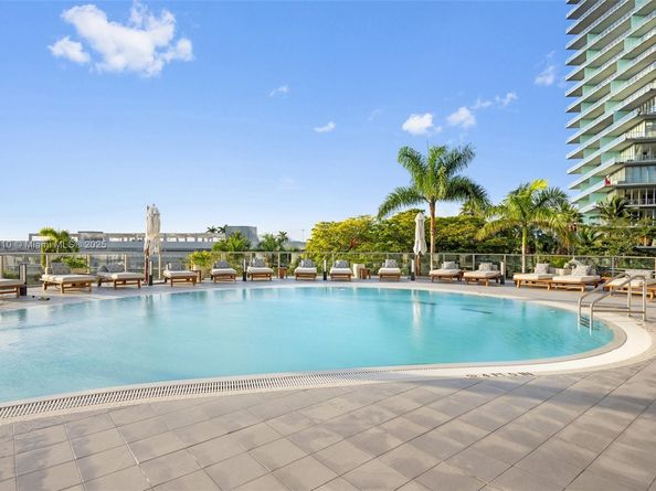 2655 S Bayshore Drive LPH, Coconut Grove FL 33133