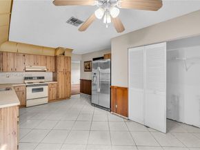 7545 NW 99th Ave, Tamarac FL 33321