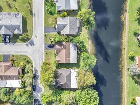 7545 NW 99th Ave, Tamarac FL 33321