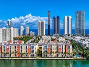 17100 N Bay Rd 1810, Sunny Isles Beach FL 33160
