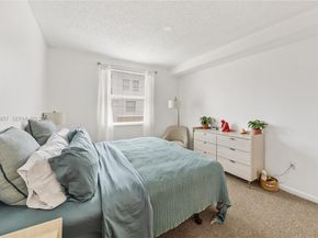 17100 N Bay Rd 1810, Sunny Isles Beach FL 33160