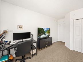 17100 N Bay Rd 1810, Sunny Isles Beach FL 33160