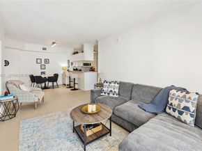 17100 N Bay Rd 1810, Sunny Isles Beach FL 33160